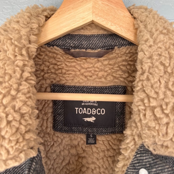 TOAD & CO Burntside Trucker Jacket in Blue WS - Picture 5 of 8
